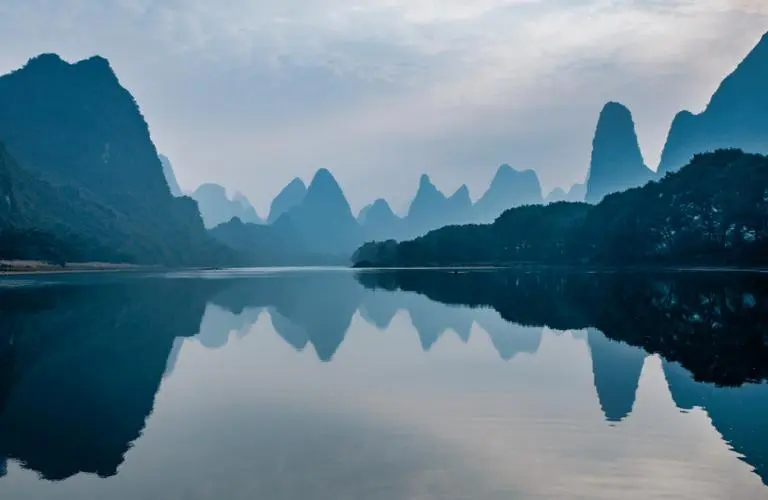 高端精密智慧工厂